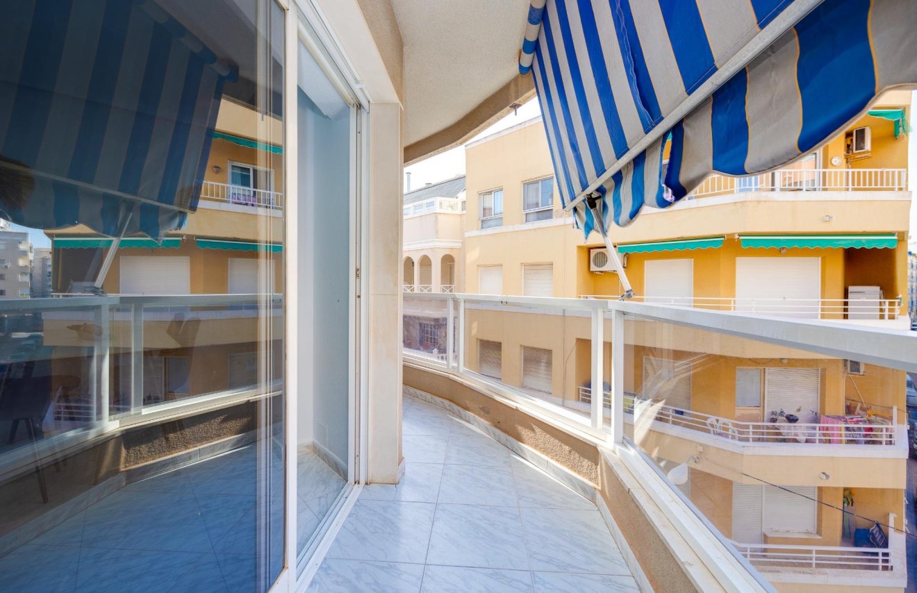 Reventa - Apartamento - Torrevieja - Playa de los Locos