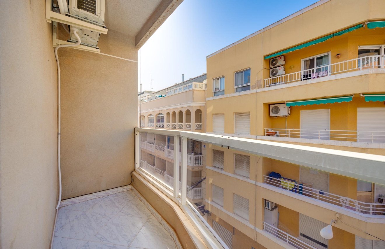 Reventa - Apartamento - Torrevieja - Playa de los Locos