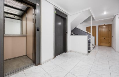 Reventa - Apartamento - Torrevieja - Playa de los Locos