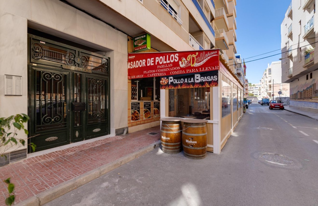 Reventa - Apartamento - Torrevieja - Playa de los Locos