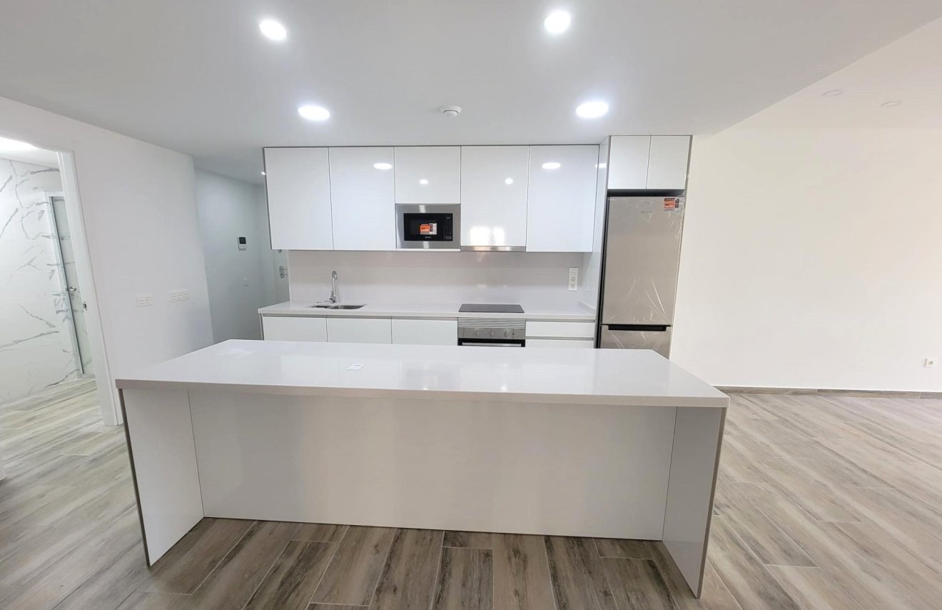 Reventa - Apartamento - Torrevieja - Playa del Cura