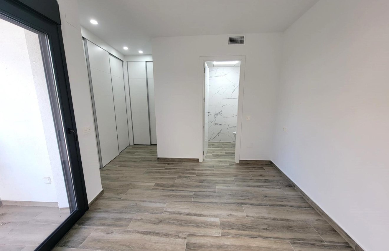 Reventa - Apartamento - Torrevieja - Playa del Cura