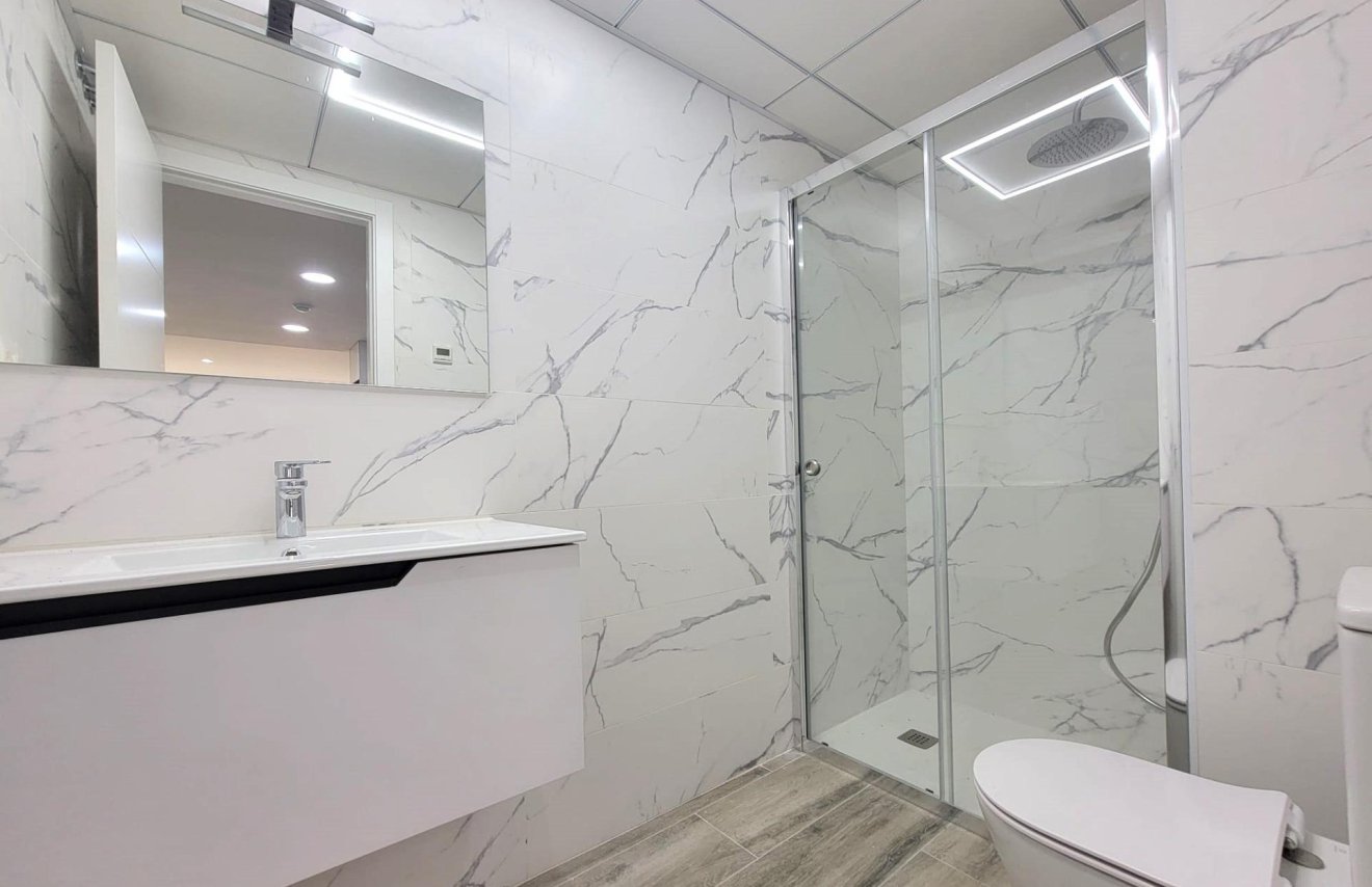 Reventa - Apartamento - Torrevieja - Playa del Cura