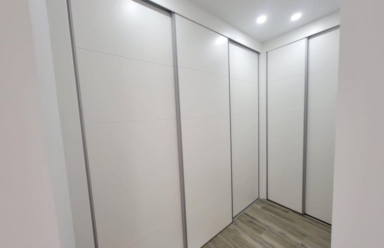 Reventa - Apartamento - Torrevieja - Playa del Cura