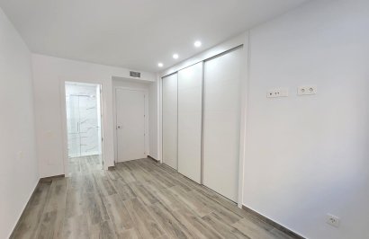 Reventa - Apartamento - Torrevieja - Playa del Cura