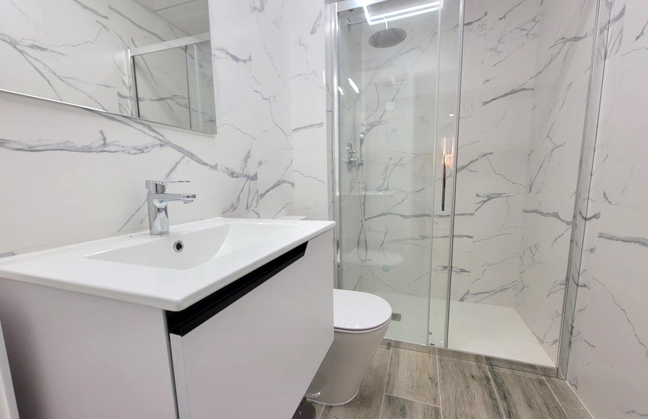 Reventa - Apartamento - Torrevieja - Playa del Cura