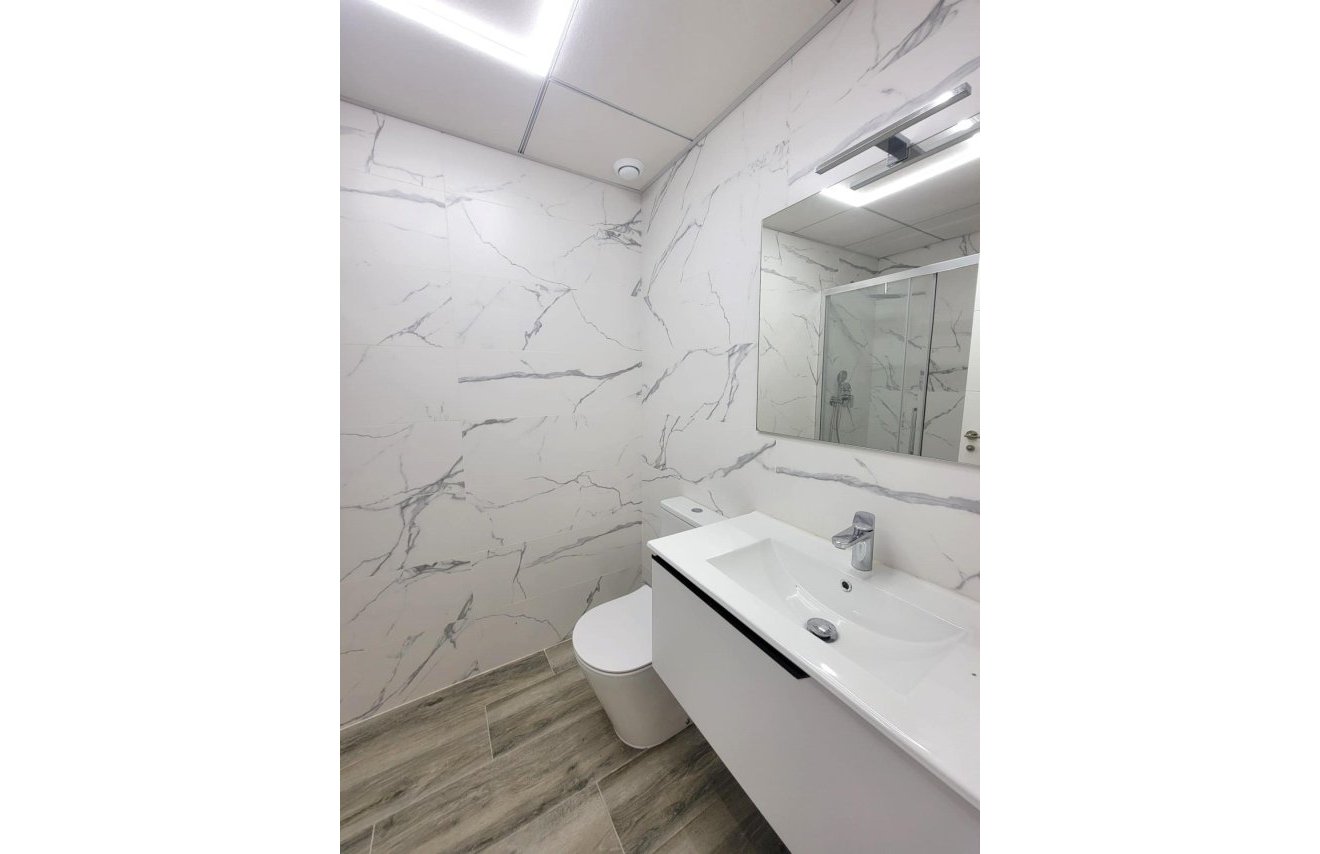 Reventa - Apartamento - Torrevieja - Playa del Cura