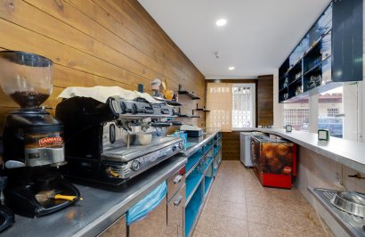 Reventa - Local comercial - Torrevieja - Estacion de autobuses