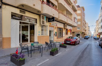 Reventa - Local comercial - Torrevieja - Estacion de autobuses