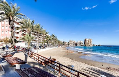 Reventa - Local comercial - Torrevieja - Estacion de autobuses