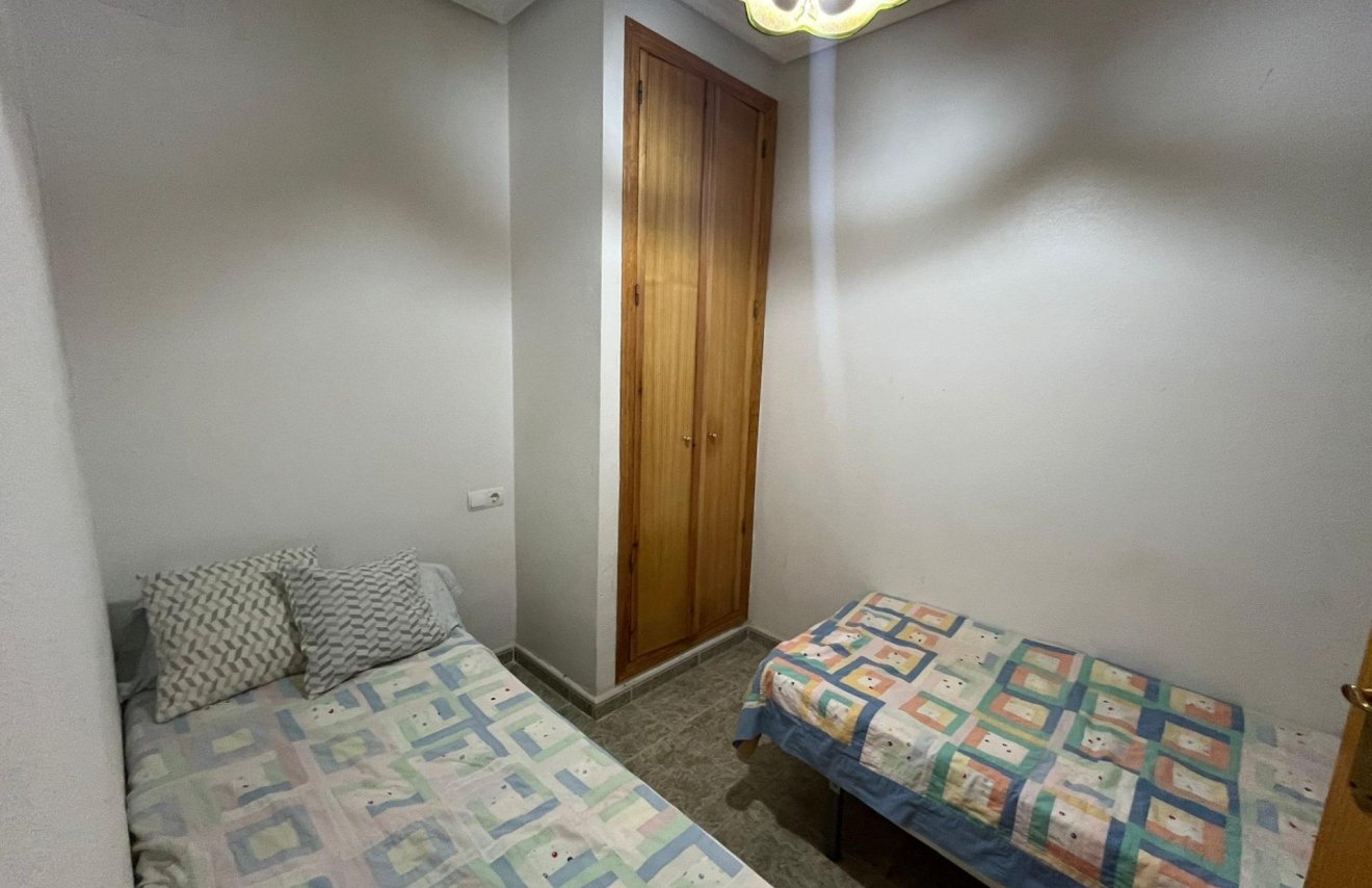 Reventa - Planta baja - Torrevieja - La Mata