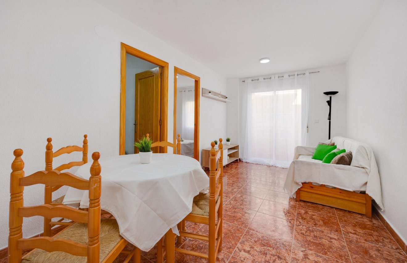 Reventa - Apartamento - Torrevieja - Playa del Cura