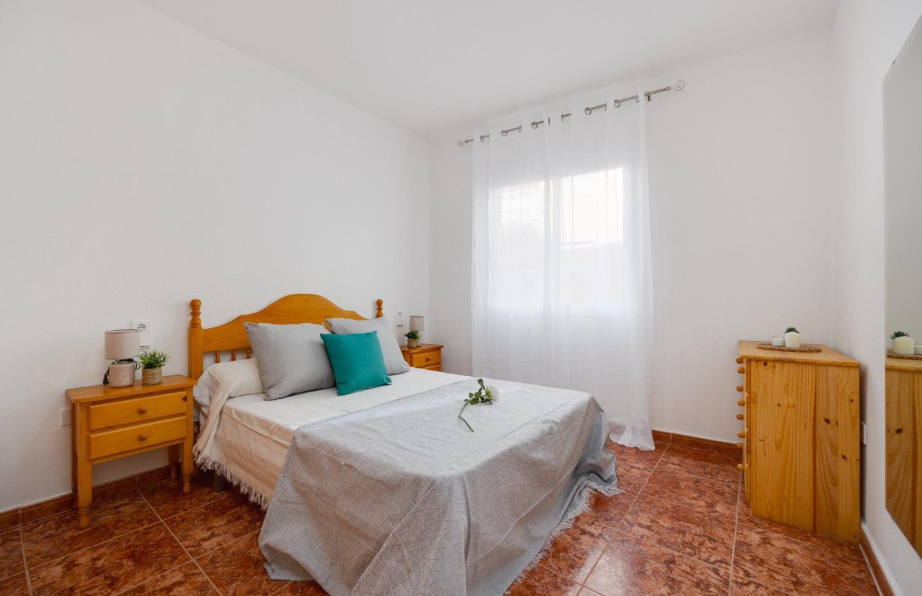 Reventa - Apartamento - Torrevieja - Playa del Cura