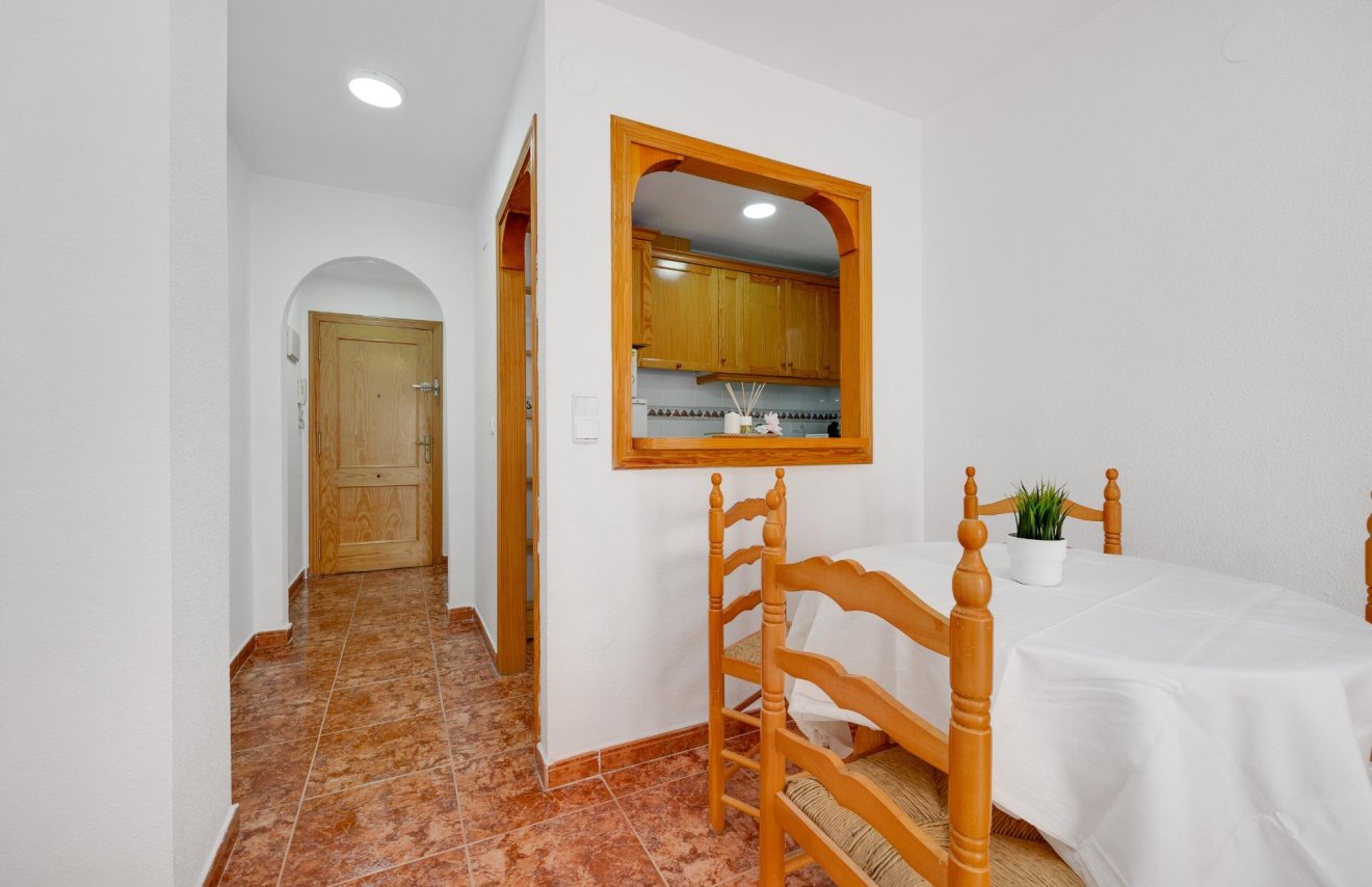 Reventa - Apartamento - Torrevieja - Playa del Cura