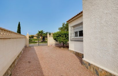 Revente - Villa - Orihuela Costa - La Florida