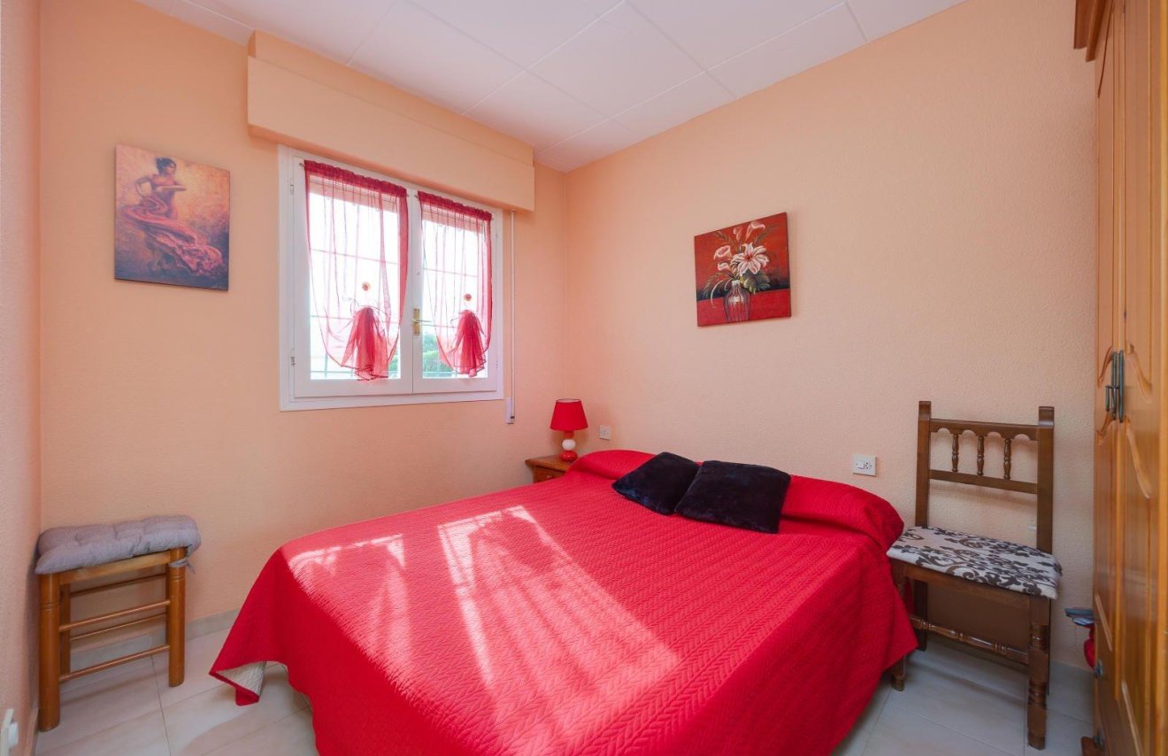 Revente - Villa - Orihuela Costa - La Florida