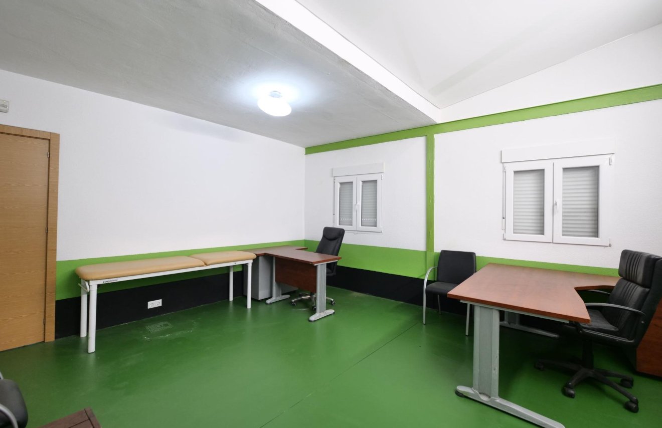 Resale - Nave industrial - Almoradí