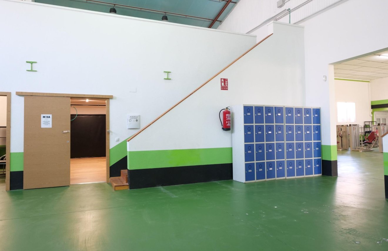 Resale - Nave industrial - Almoradí