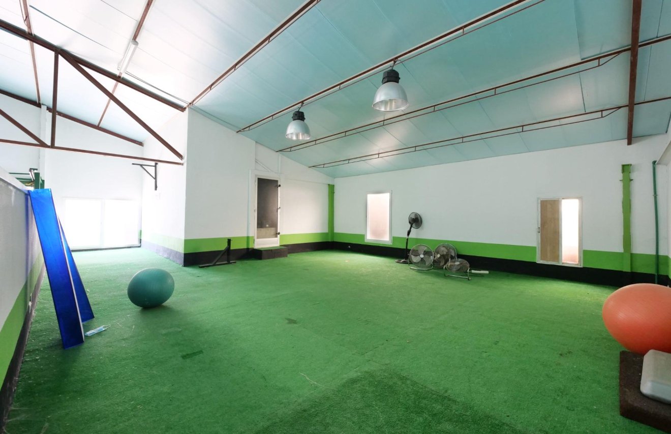 Resale - Nave industrial - Almoradí