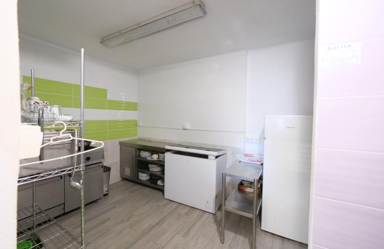 Resale - Nave industrial - Almoradí