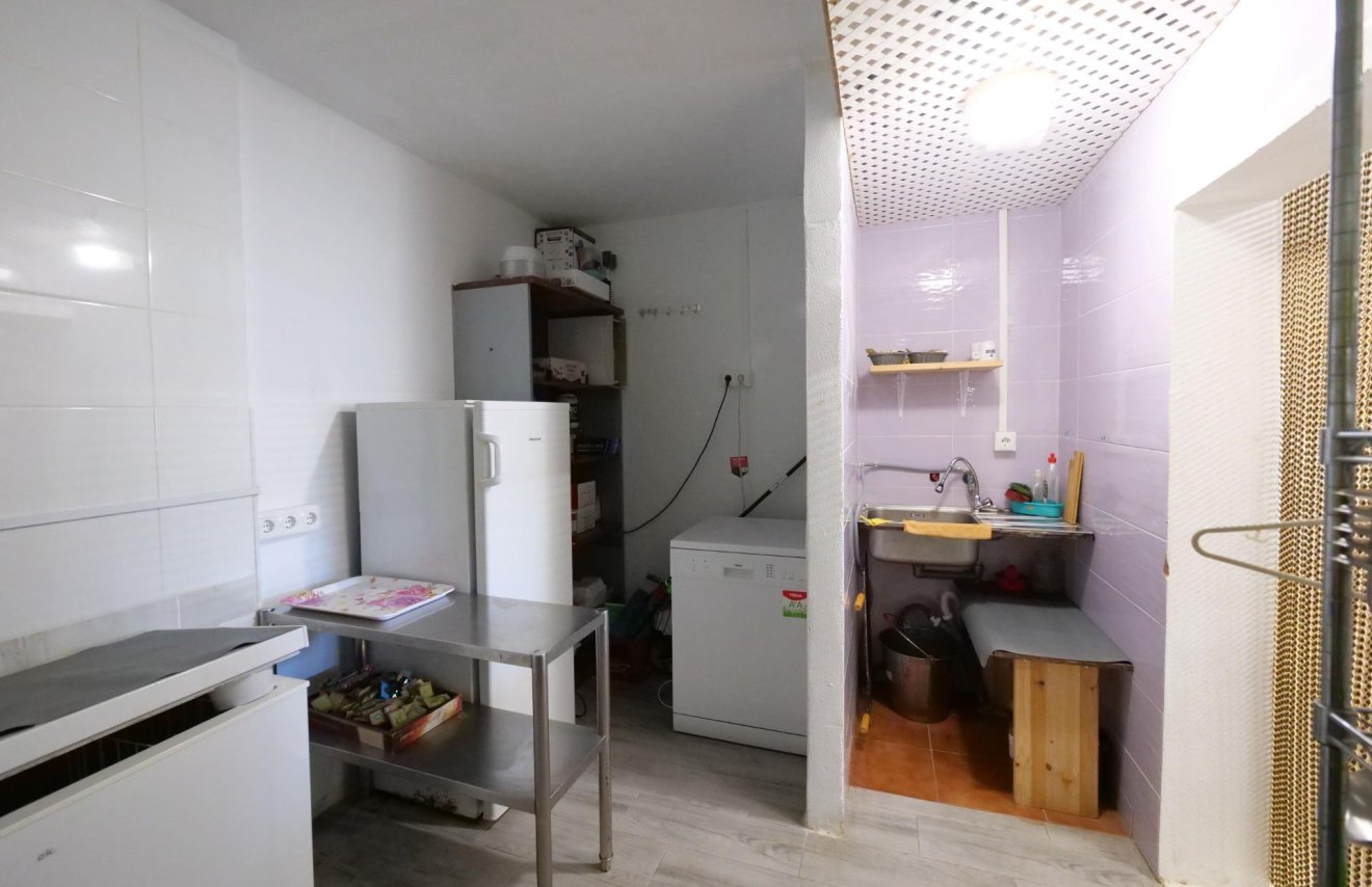 Resale - Nave industrial - Almoradí