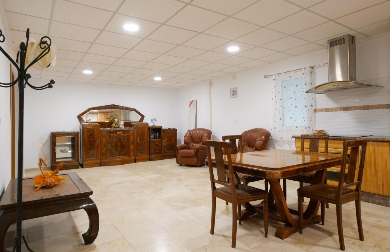 Resale - Nave industrial - Almoradí