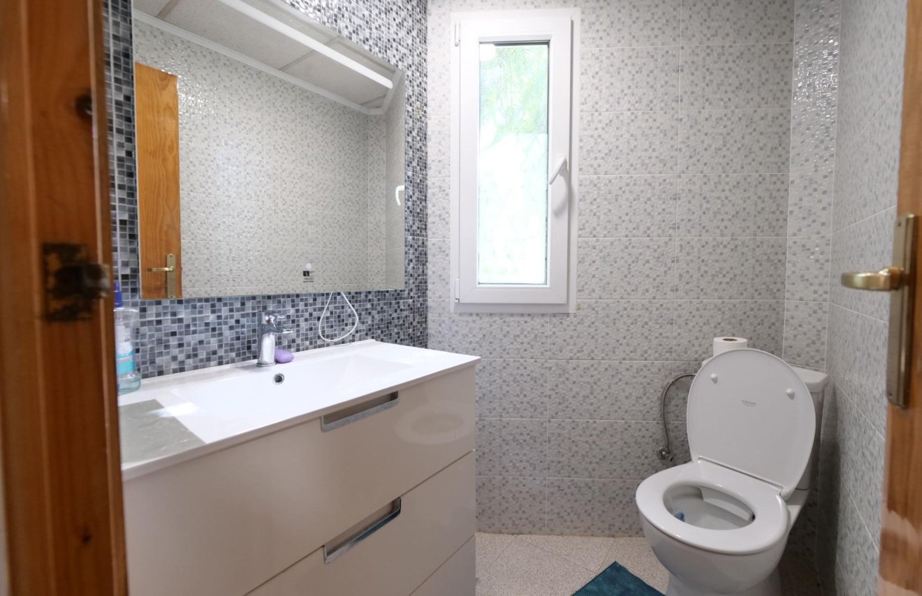 Resale - Nave industrial - Almoradí