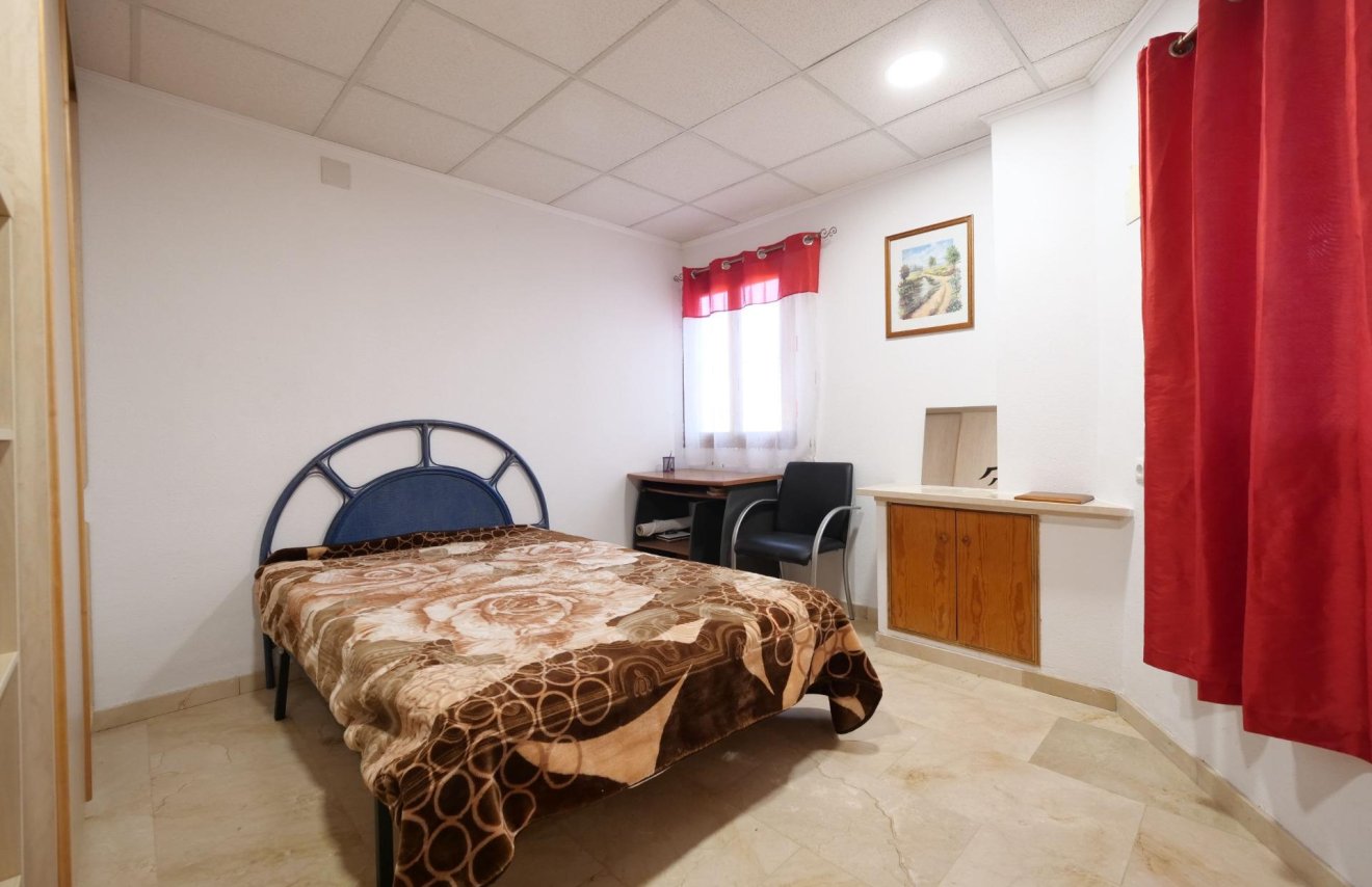 Resale - Nave industrial - Almoradí