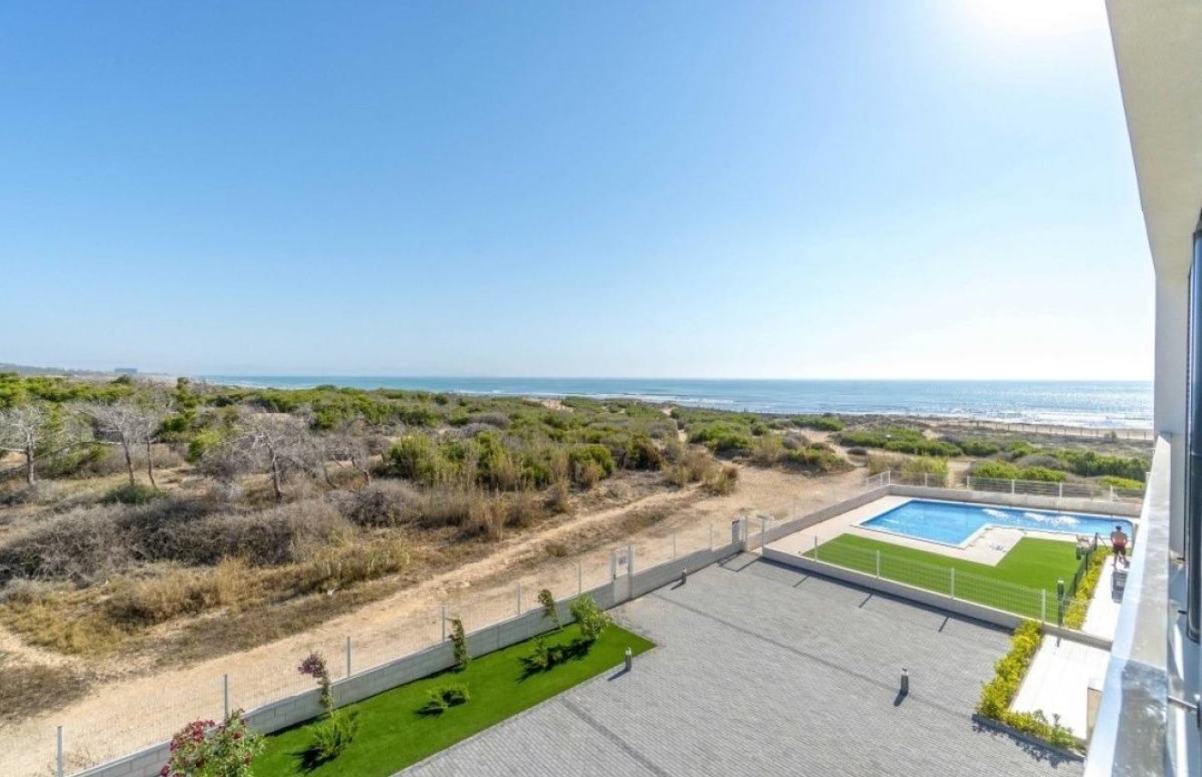 Resale - Apartamento - Torrevieja - La Mata