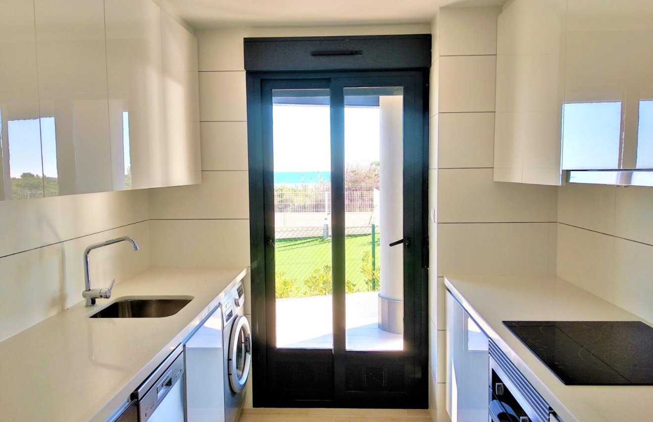 Resale - Apartamento - Torrevieja - La Mata