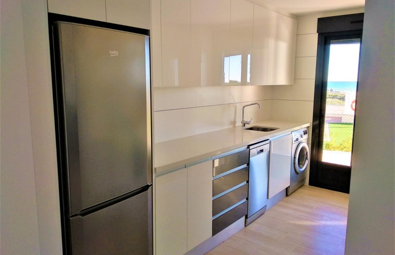 Resale - Apartamento - Torrevieja - La Mata