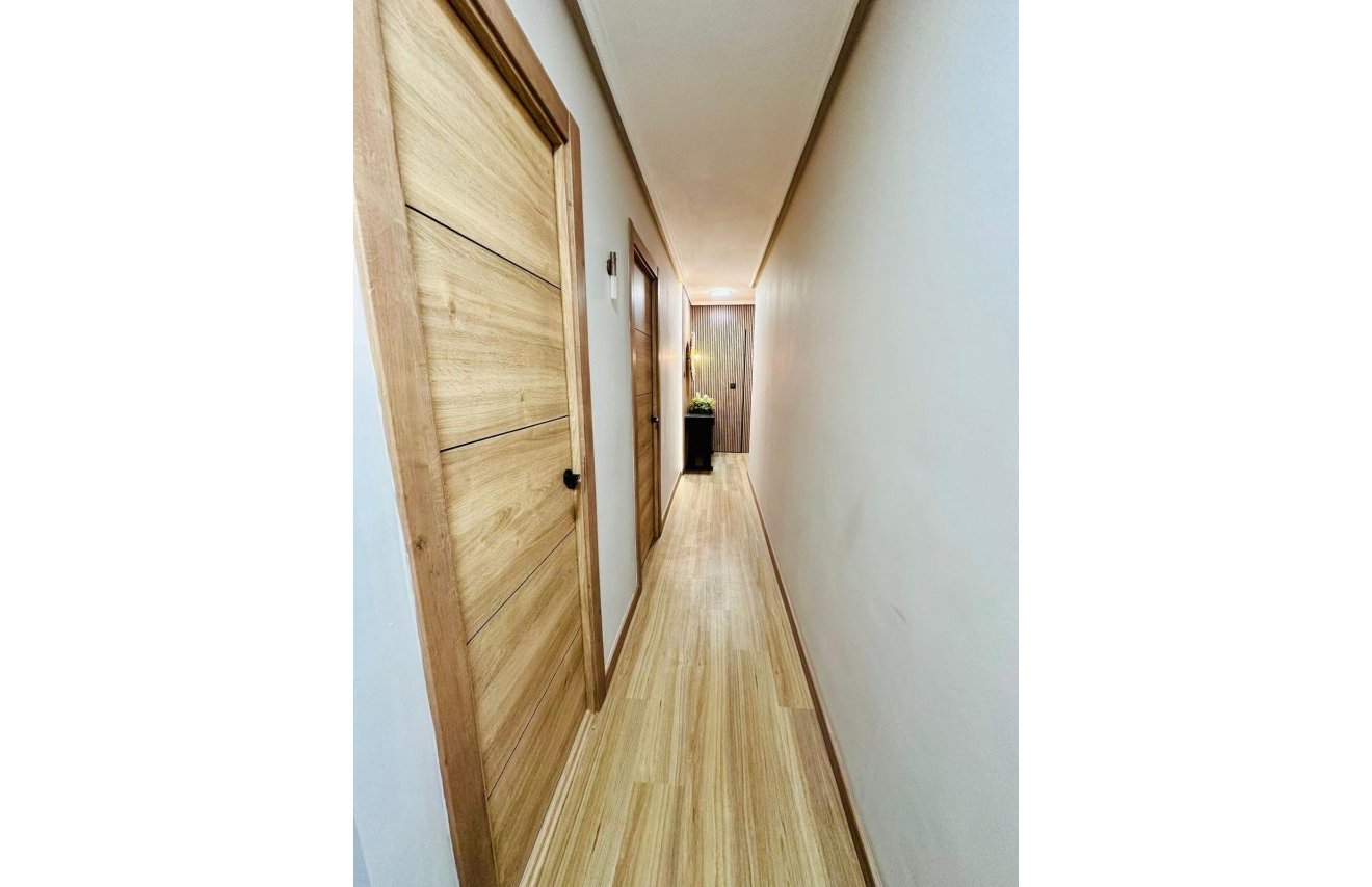 Reventa - Apartamento - Torrevieja - Acequion