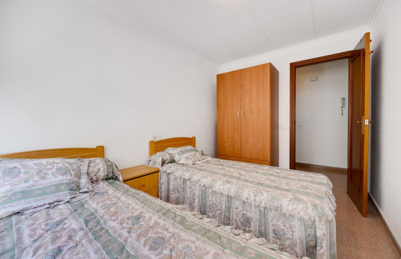 Reventa - Apartamento - Torrevieja - Acequion