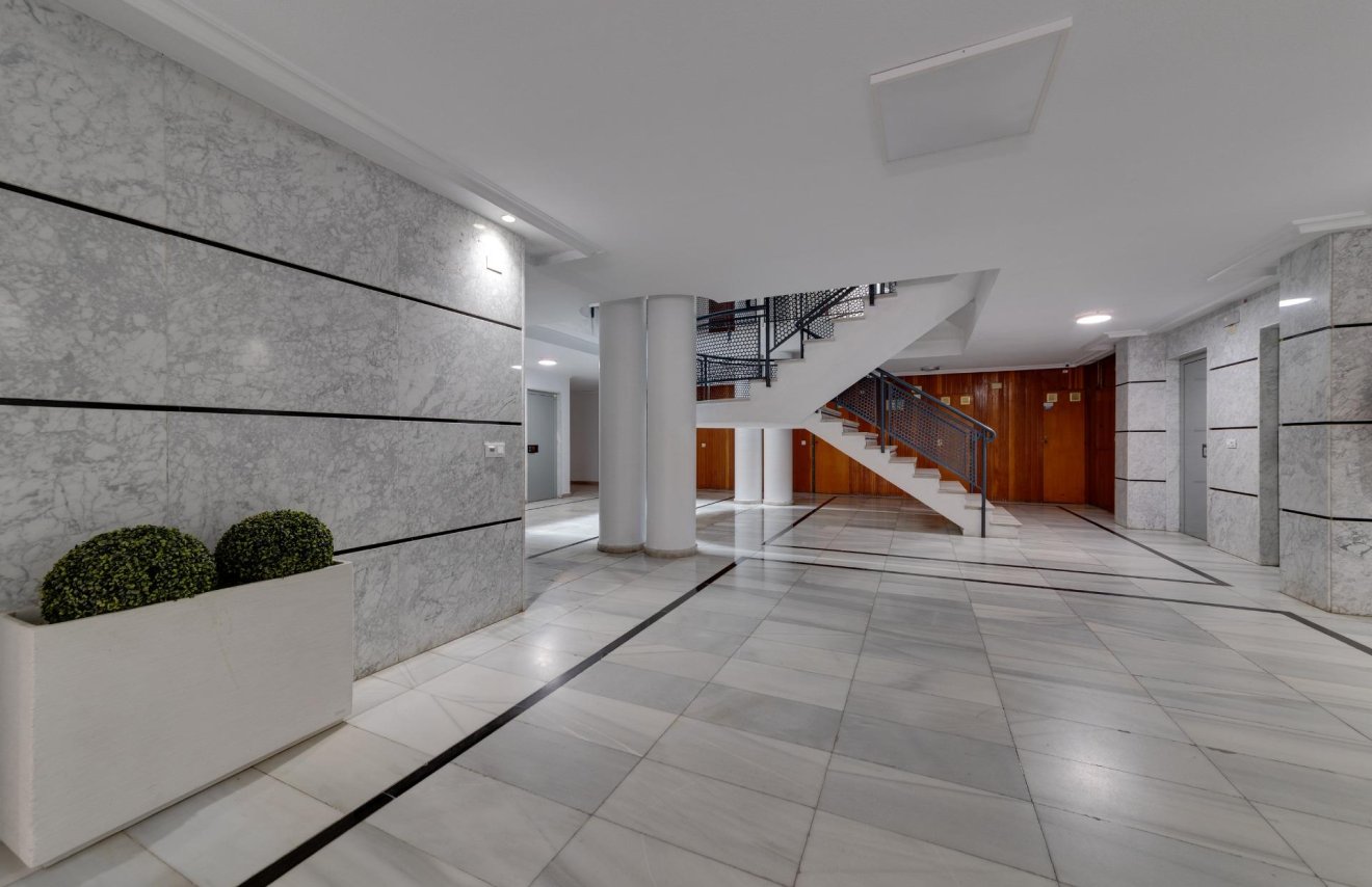 Reventa - Apartamento - Torrevieja - Acequion