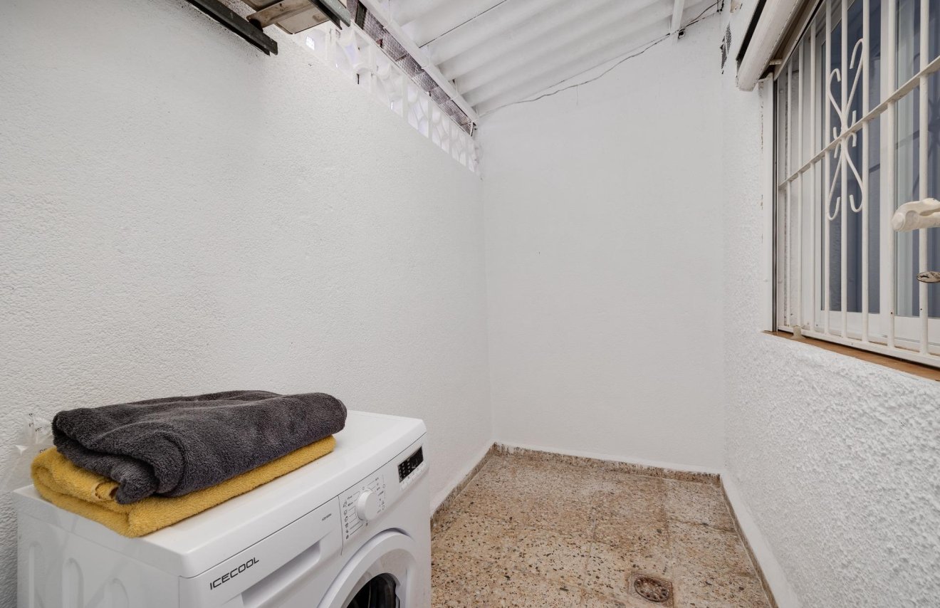 Reventa - Bungalow Planta Baja - Torrevieja - Playa de los Naufragos