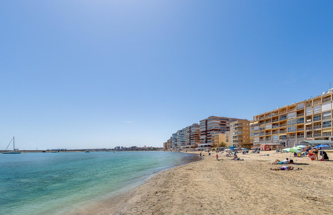 Reventa - Bungalow Planta Baja - Torrevieja - Playa de los Naufragos