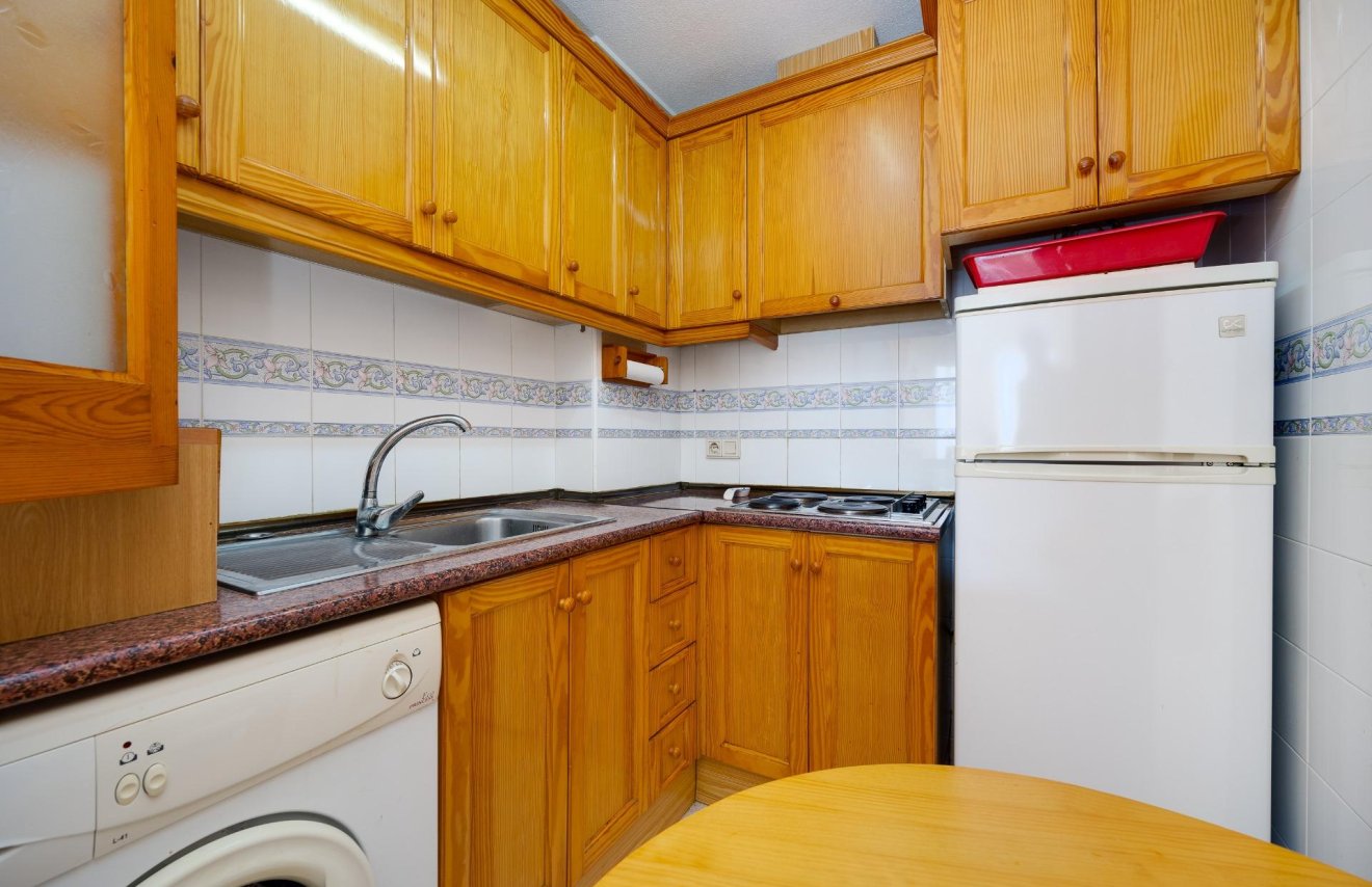 Reventa - Estudio - Torrevieja - Habaneras