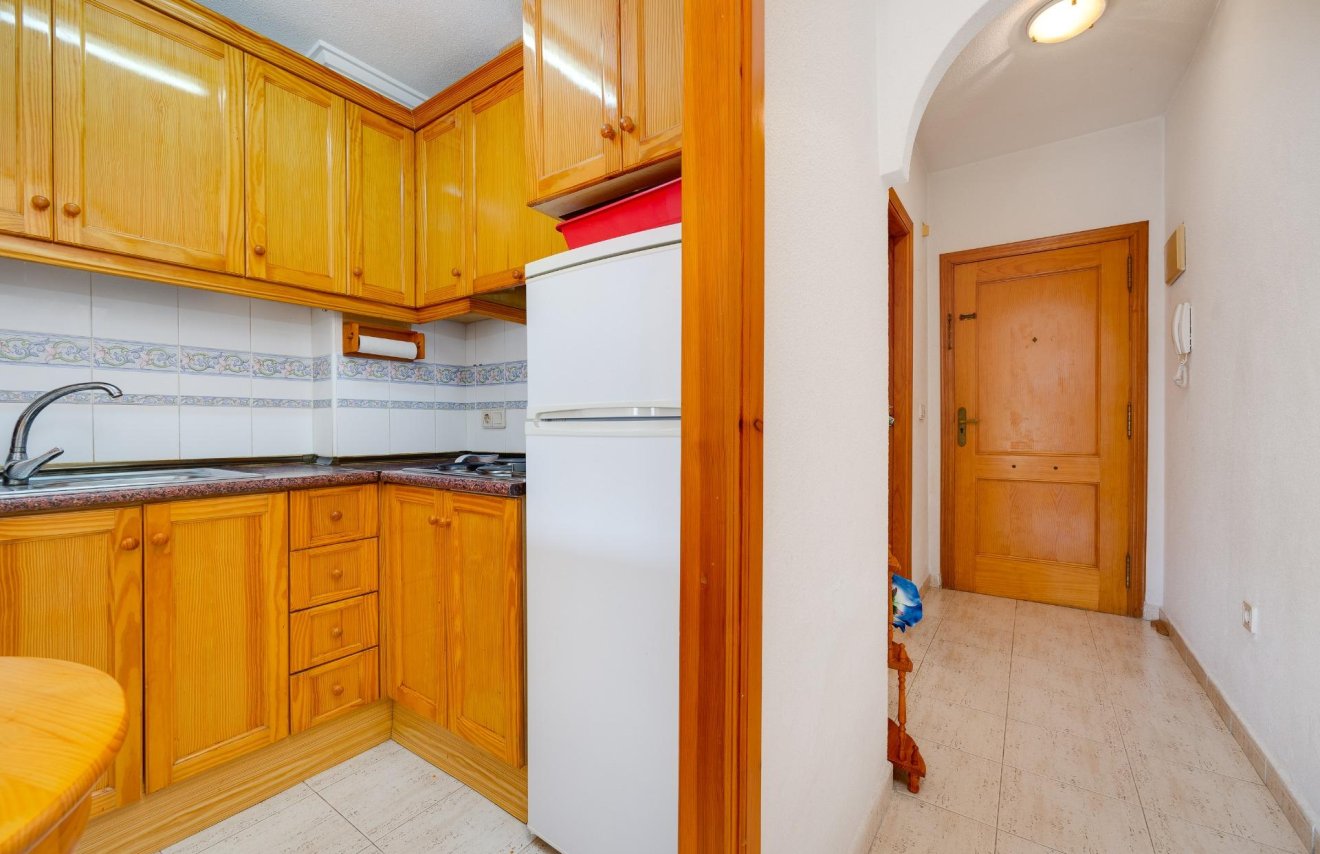 Reventa - Estudio - Torrevieja - Habaneras