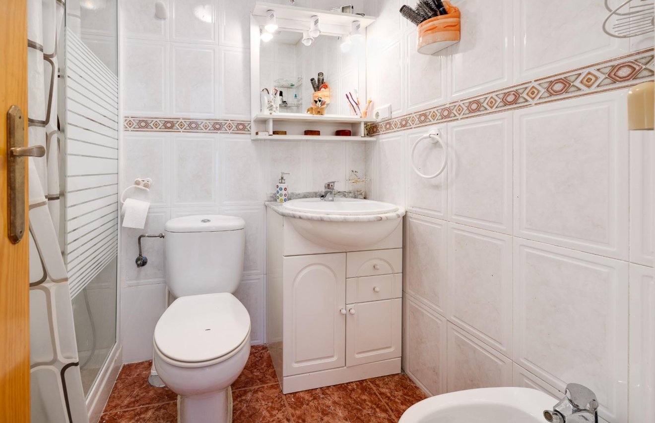 Reventa - Apartamento - Torrevieja - Calas blanca