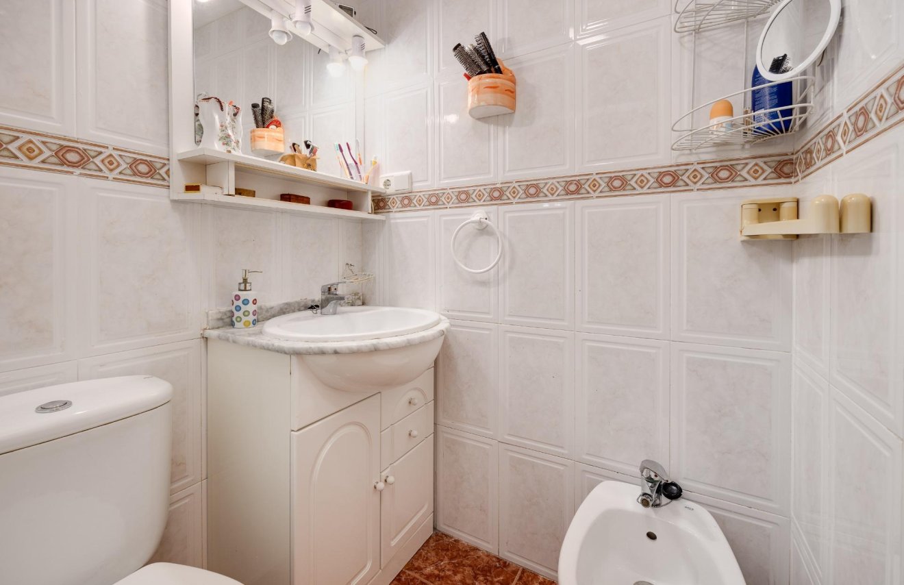 Reventa - Apartamento - Torrevieja - Calas blanca