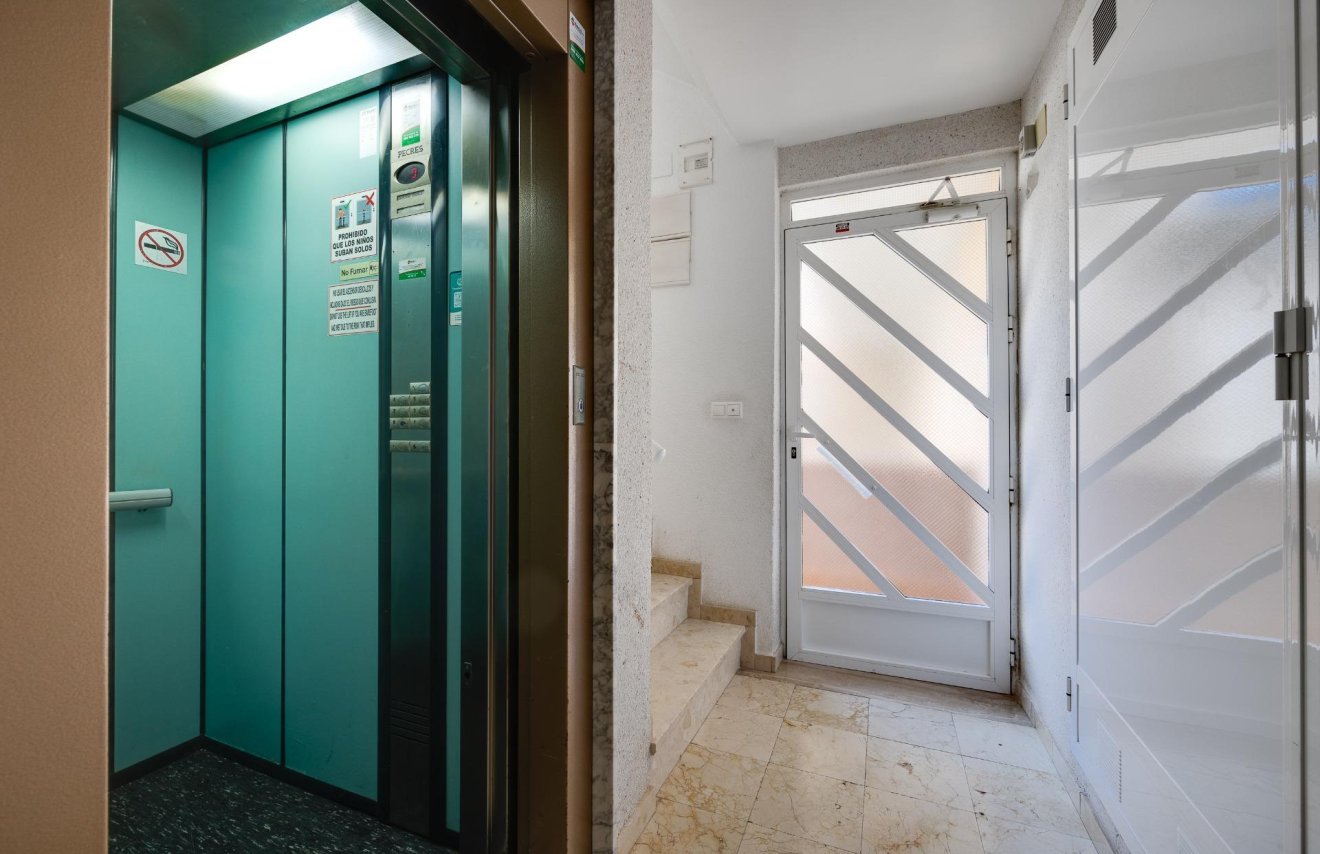 Reventa - Apartamento - Torrevieja - Calas blanca