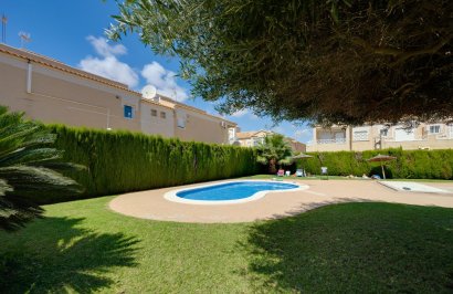 Reventa - Chalet - Torrevieja - El molino