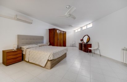 Reventa - Bungalow Planta Baja - Torrevieja - Mar azul