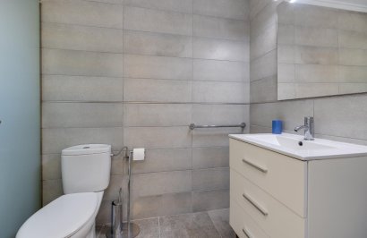 Reventa - Bungalow Planta Baja - Torrevieja - Mar azul