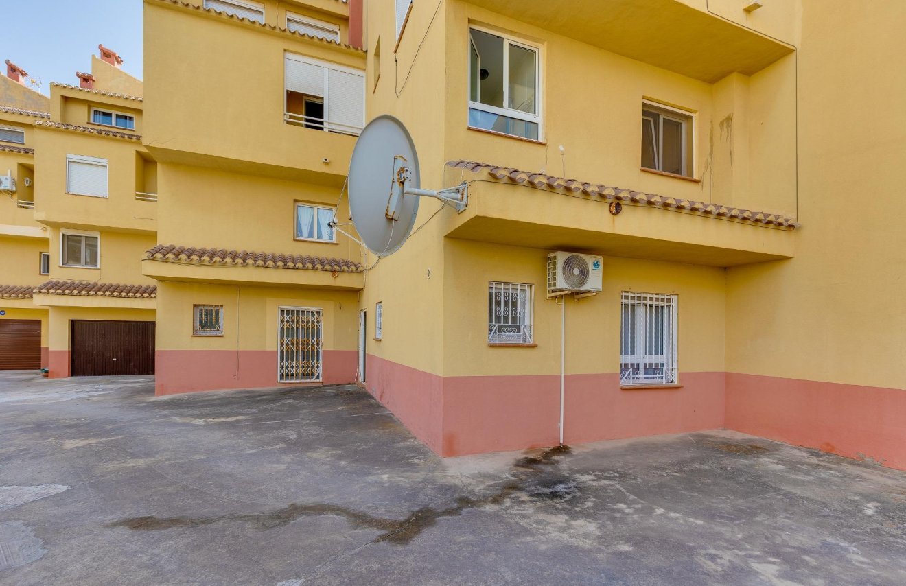 Reventa - Bungalow Planta Baja - Torrevieja - Mar azul