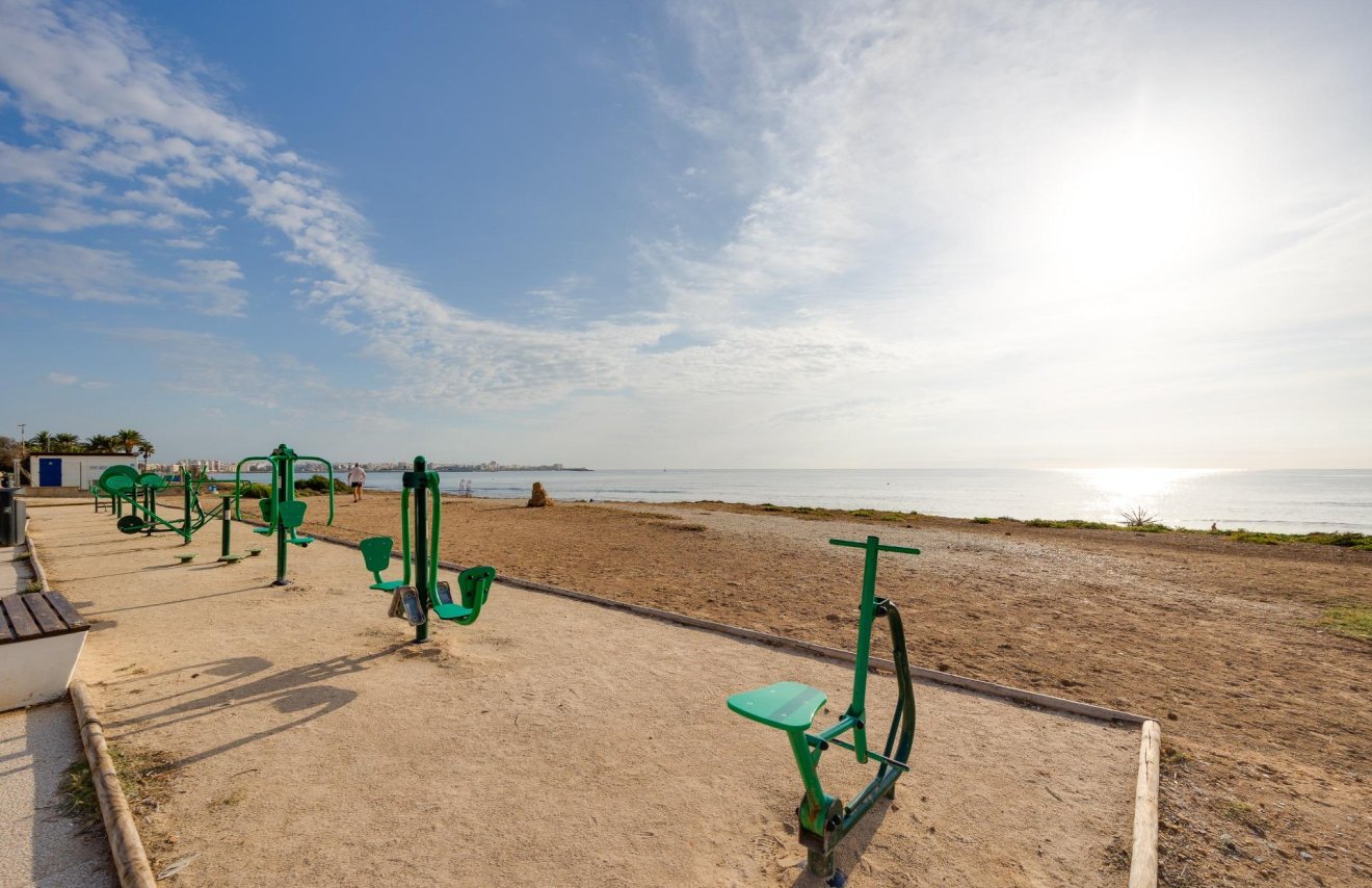 Reventa - Bungalow Planta Baja - Torrevieja - Mar azul