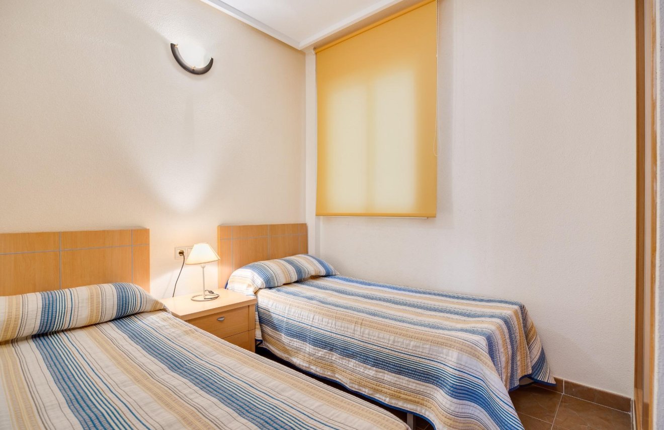 Reventa - Apartamento - Torrevieja - El molino