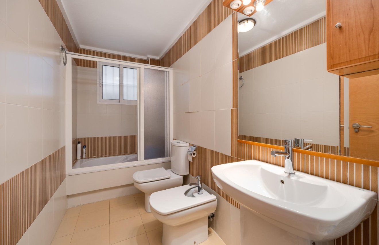 Reventa - Apartamento - Torrevieja - El molino