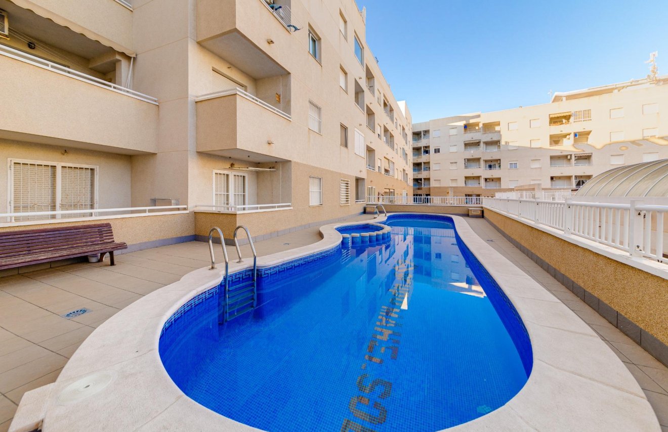 Reventa - Apartamento - Torrevieja - El molino