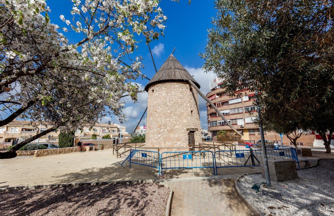 Reventa - Apartamento - Torrevieja - El molino